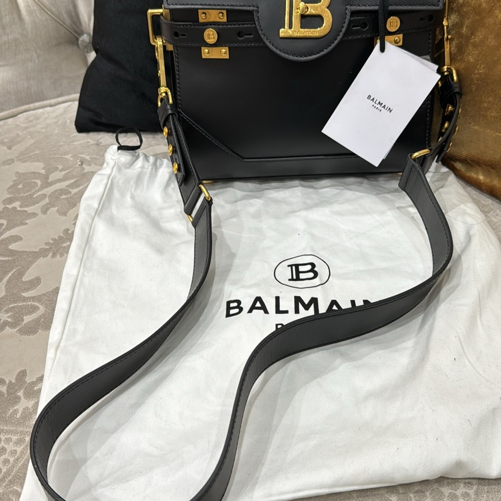 Wallet brand new